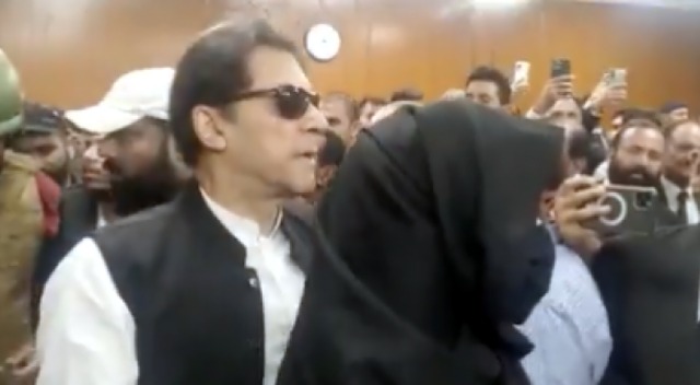 عمران خان